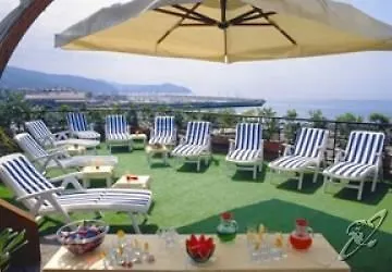 Hotel Santa Maria Chiavari 3*,
